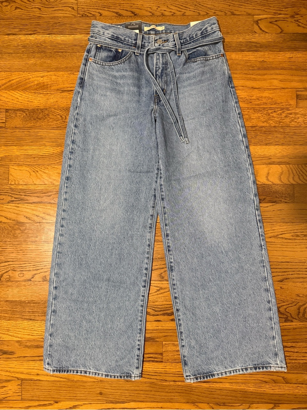 Levi's XL Straight Mid Rise Blue Jeans 27” x 31” NWT